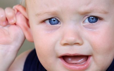 Ouch!: How to Help a Child with an Ear Infection